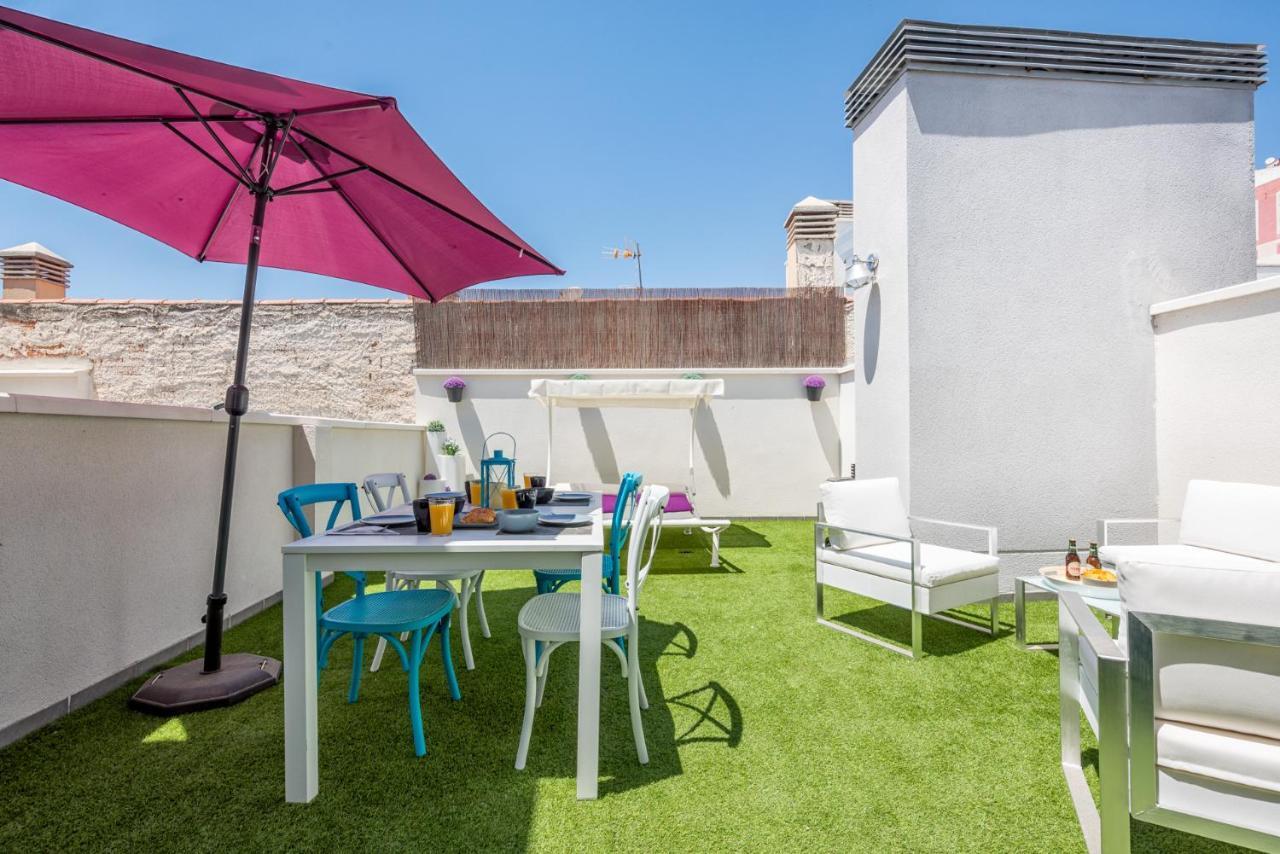 Atico Con Terraza Ac 1Hab En El Centro Y Piscina Comunitaria Apartment Malaga Exterior photo